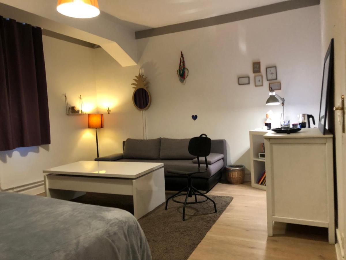 Chambre indépendante aux pied des Pyrénées Billere Exterior foto